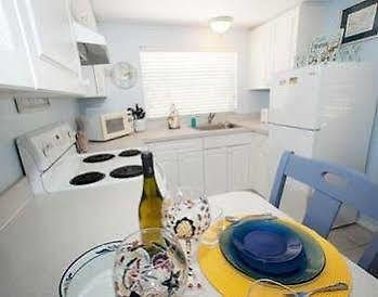 Anna Maria Beach Cottages Anna Maria Island Exterior foto